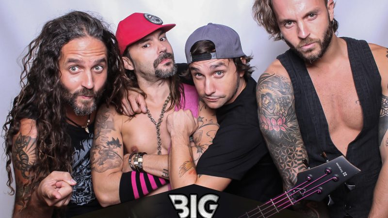 CONTRACTAR GRUP DE VERSIONS BIG MOUTHERS