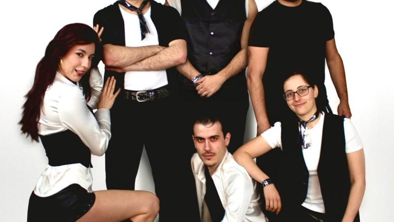 CONTRACTAR GRUP DE VERSIONS SICUTA