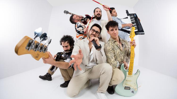 CONTRACTAR EL BAILE DE FIN DE CURSO