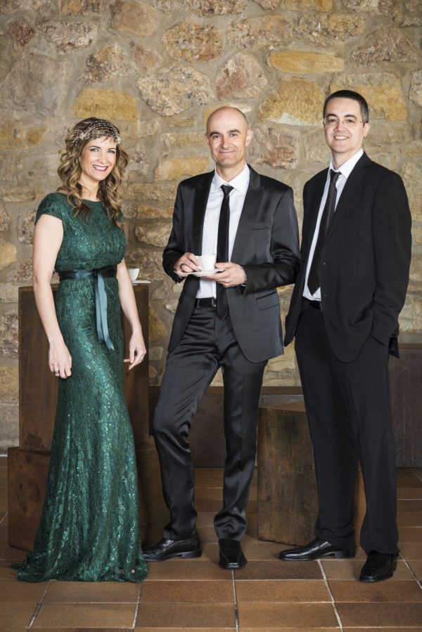 CONTRACTAR CAFE TRIO