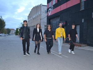 CONTRACTAR NIGHT OF QUEEN