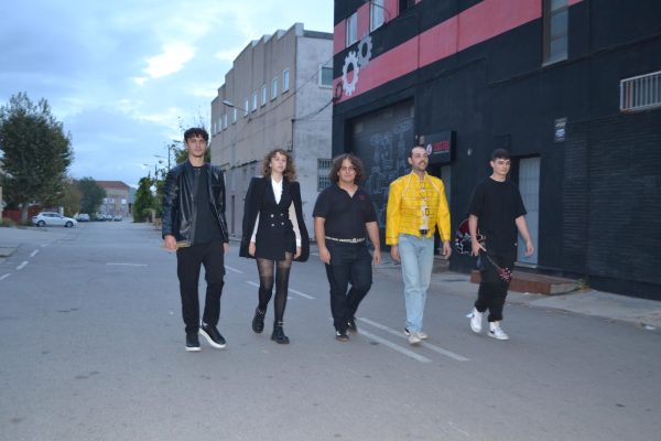 CONTRACTAR NIGHT OF QUEEN